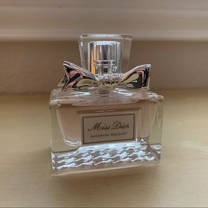 🎀 Miss Dior Blooming Bouquet